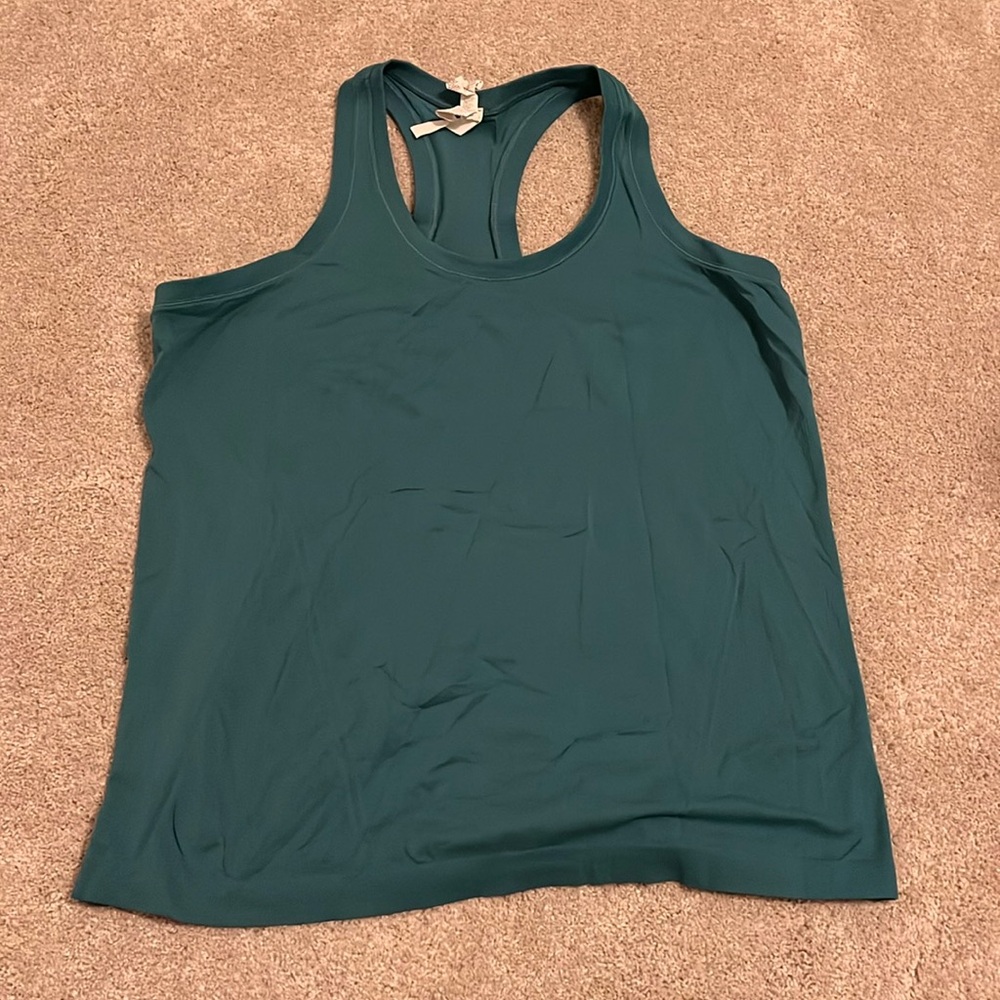Athleta Momentum Tank Top